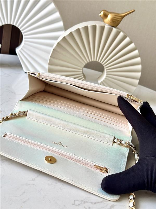 2026127215432880 570